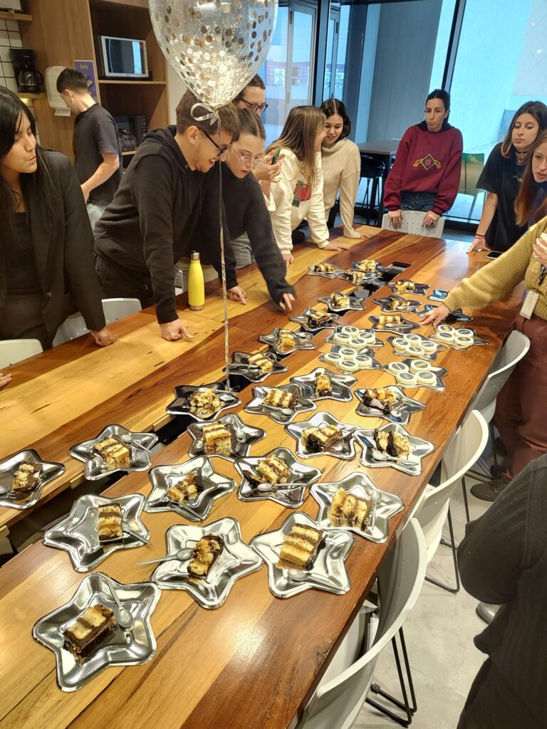 ASI-LO-VIVIMOS__AXN-25-ANOS__CONOSUR (1)