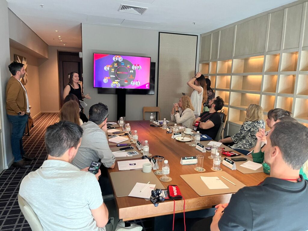 BRAND 100 ARGENTINA (2)